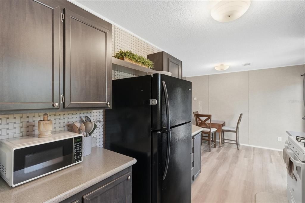 На продажу: $199,000 (3 спален, 2 ванн, 1320 Квадратных фут)