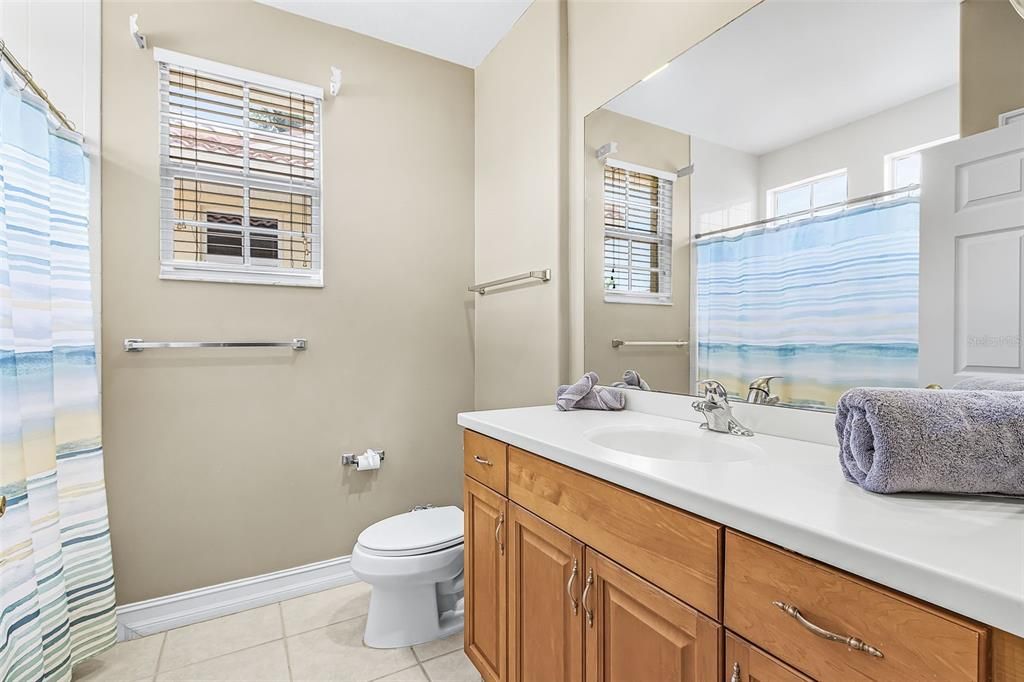 For Sale: $529,900 (3 beds, 2 baths, 1698 Square Feet)