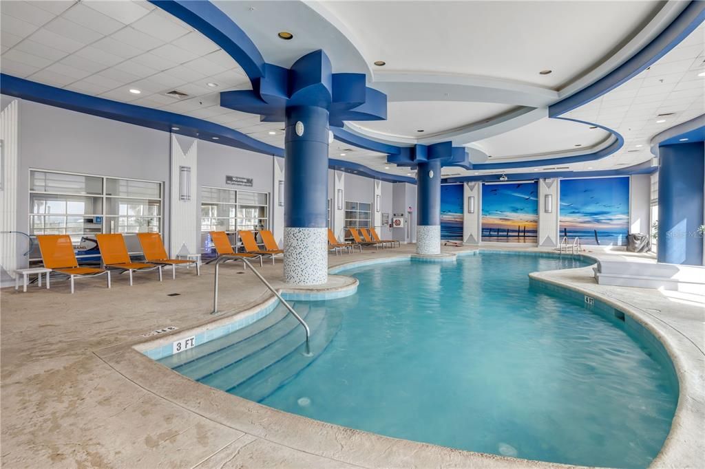 For Sale: $384,000 (1 beds, 1 baths, 751 Square Feet)