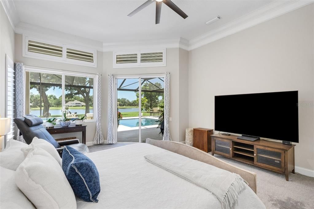 Под контрактом: $1,480,000 (4 спален, 3 ванн, 3694 Квадратных фут)