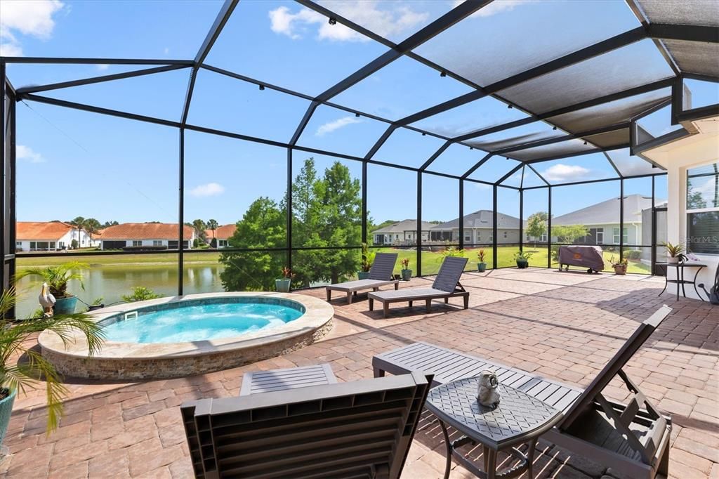 En Venta: $569,000 (4 camas, 2 baños, 2326 Pies cuadrados)