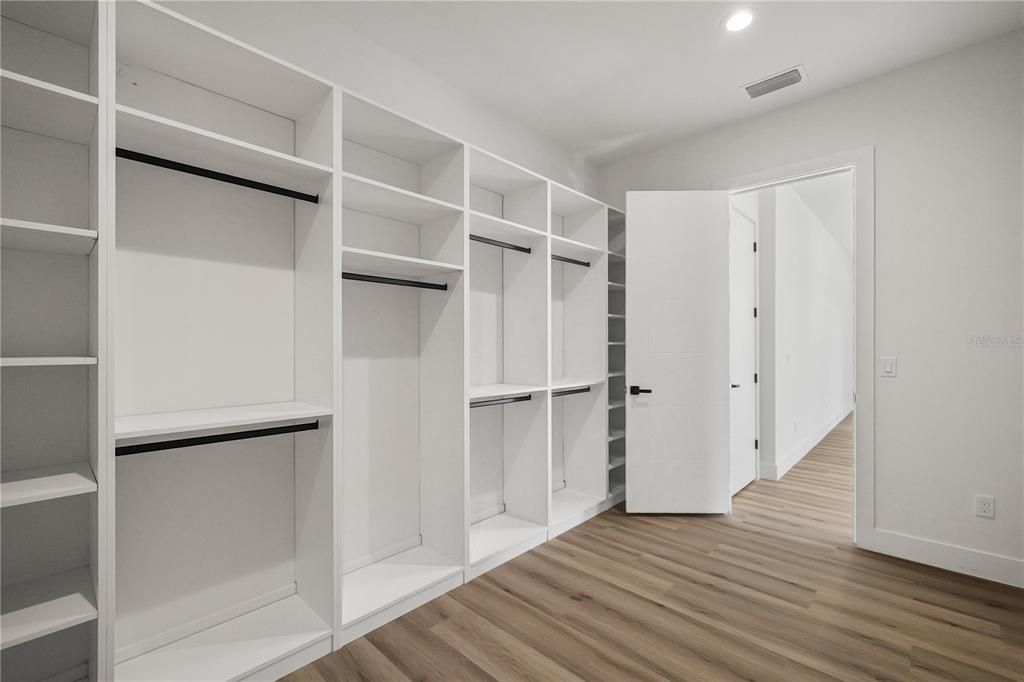 En Venta: $1,489,900 (4 camas, 5 baños, 3663.67 Pies cuadrados)