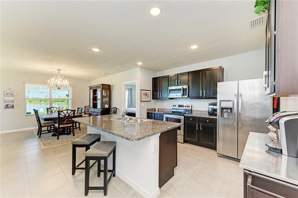 For Sale: $524,500 (3 beds, 2 baths, 1778 Square Feet)