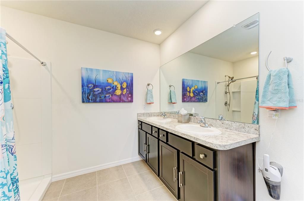 For Sale: $524,500 (3 beds, 2 baths, 1778 Square Feet)