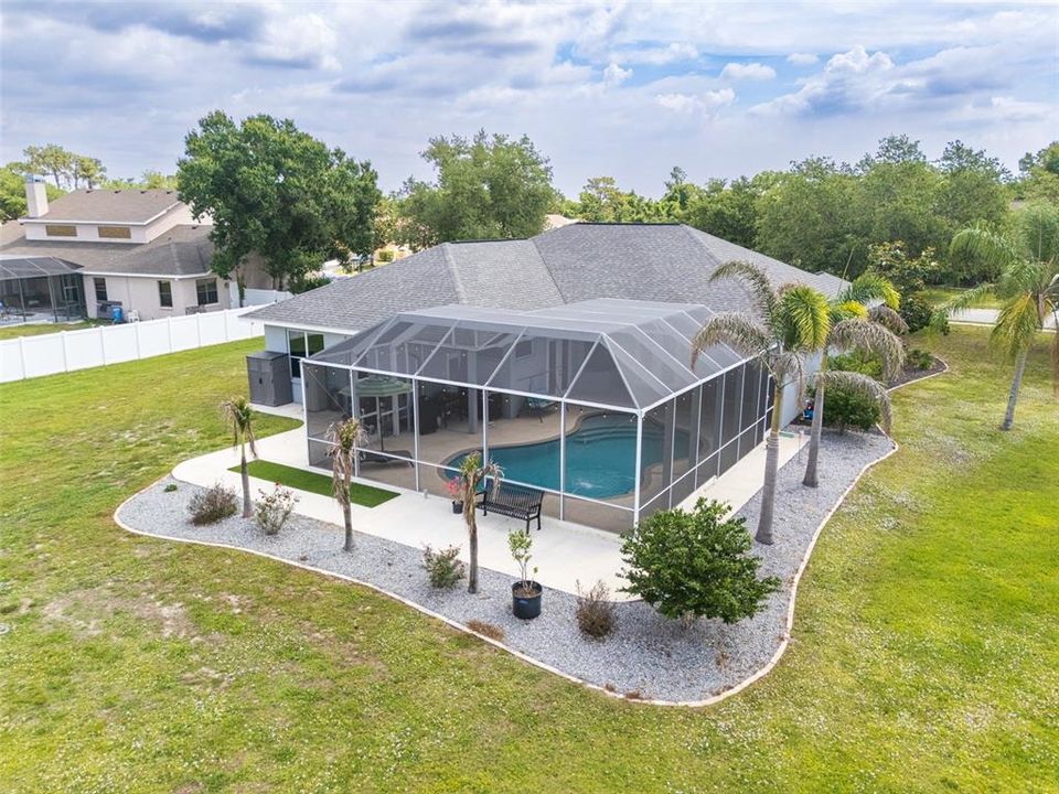 Active With Contract: $633,000 (3 beds, 2 baths, 2372 Square Feet)