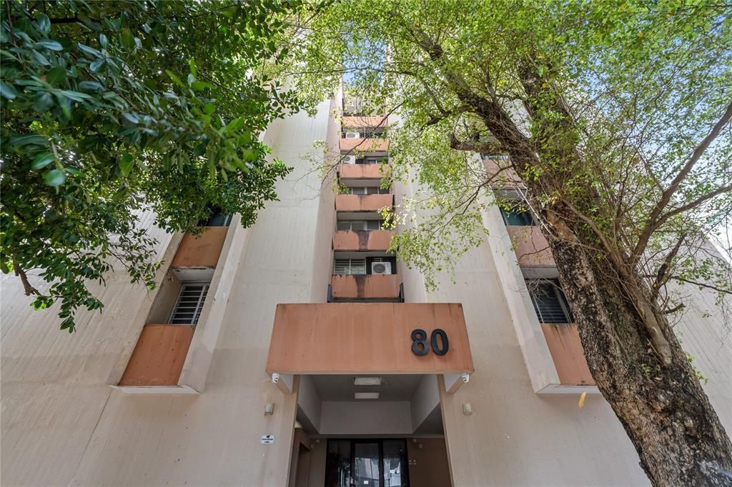 For Sale: $750,000 (2 beds, 2 baths, 1351 Square Feet)