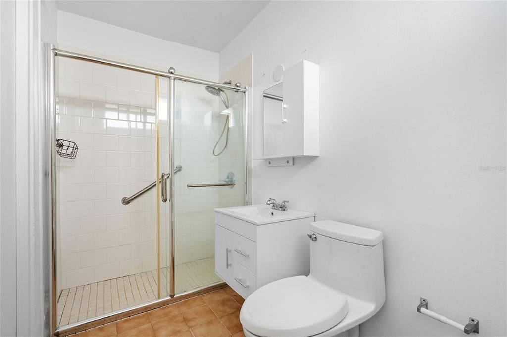 For Sale: $750,000 (2 beds, 2 baths, 1351 Square Feet)