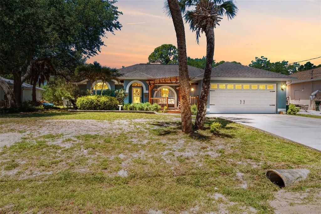 Active With Contract: $265,000 (3 beds, 2 baths, 1487 Square Feet)