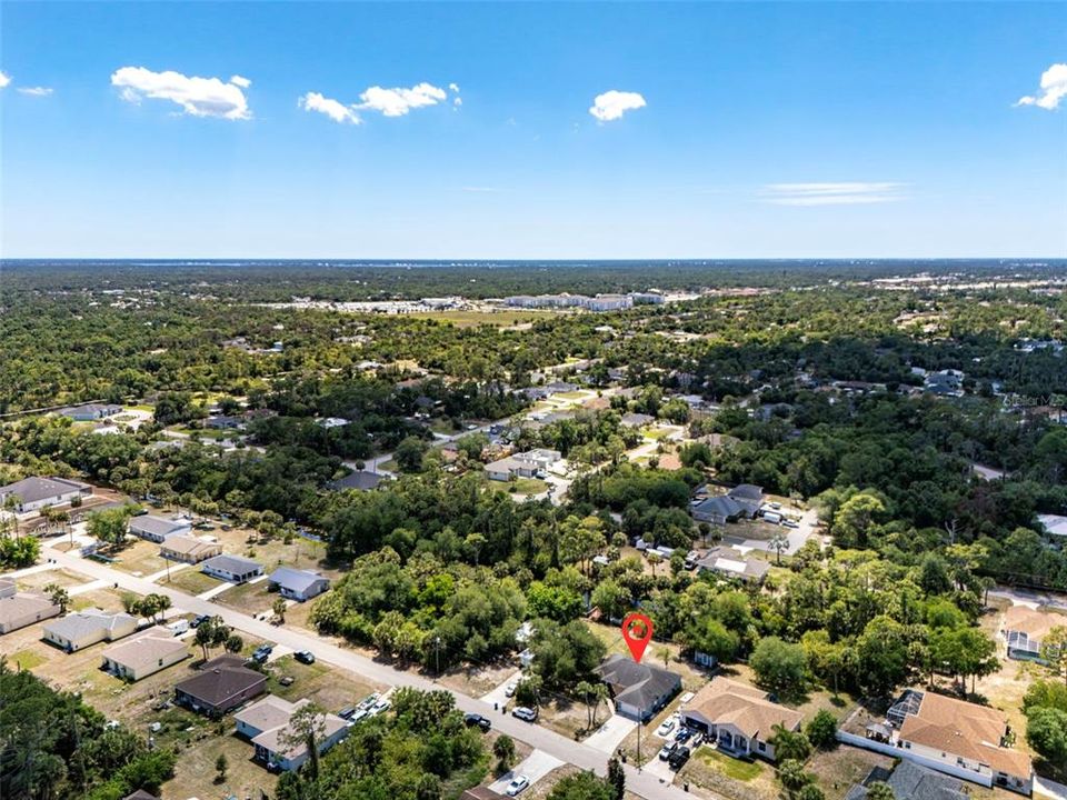Active With Contract: $265,000 (3 beds, 2 baths, 1487 Square Feet)