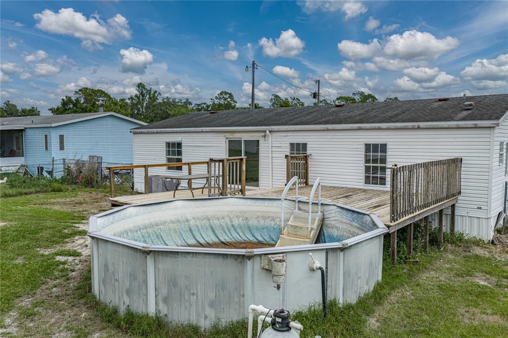 Active With Contract: $150,000 (3 beds, 2 baths, 1404 Square Feet)