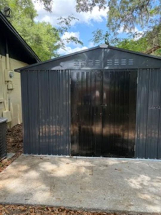 For Sale: $235,000 (3 beds, 2 baths, 1252 Square Feet)