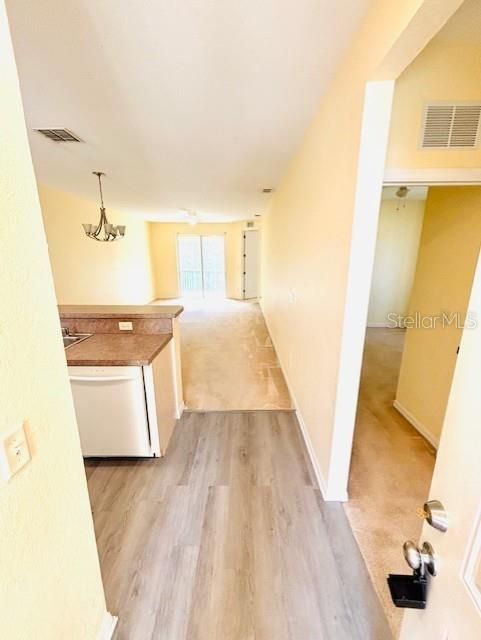 В аренду: $1,450 (3 спален, 2 ванн, 1218 Квадратных фут)