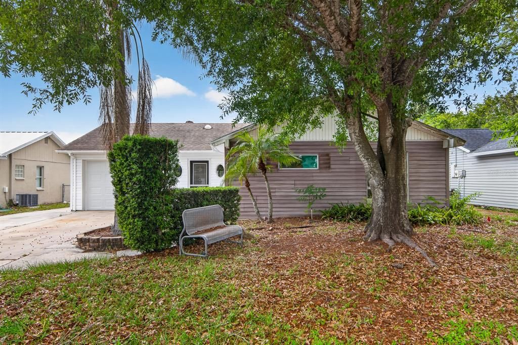 En Venta: $299,999 (3 camas, 2 baños, 1711 Pies cuadrados)