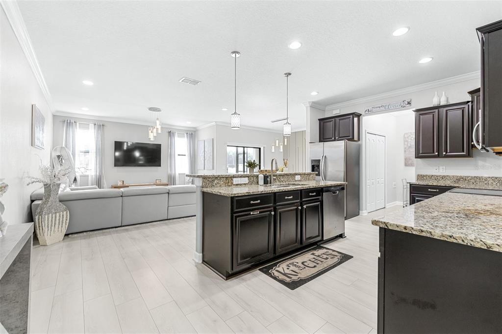 Active With Contract: $499,000 (3 beds, 2 baths, 2352 Square Feet)