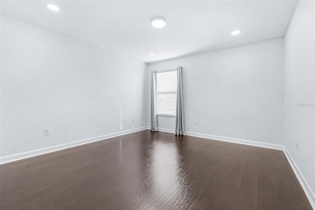 Active With Contract: $499,000 (3 beds, 2 baths, 2352 Square Feet)