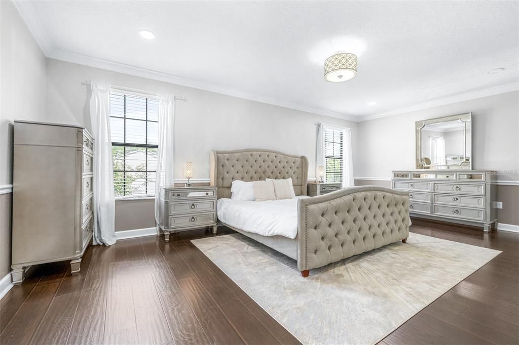 Active With Contract: $499,000 (3 beds, 2 baths, 2352 Square Feet)