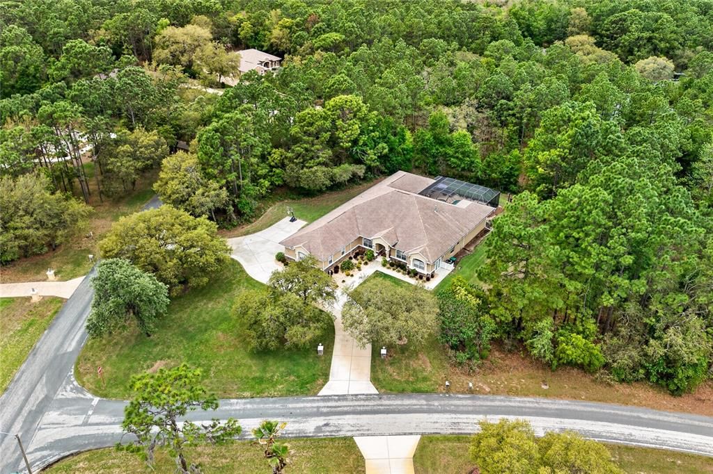 En Venta: $799,000 (3 camas, 3 baños, 4450 Pies cuadrados)