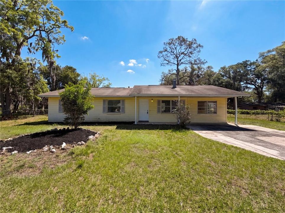 Recently Sold: $175,000 (3 beds, 2 baths, 1260 Square Feet)