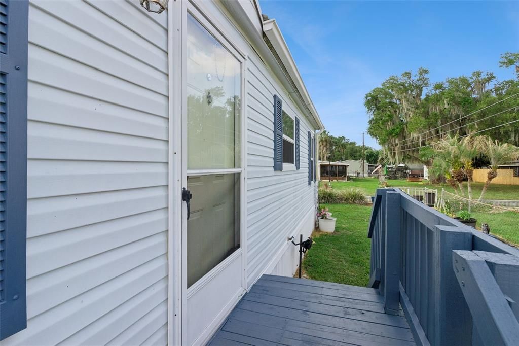 For Sale: $239,500 (3 beds, 2 baths, 1512 Square Feet)