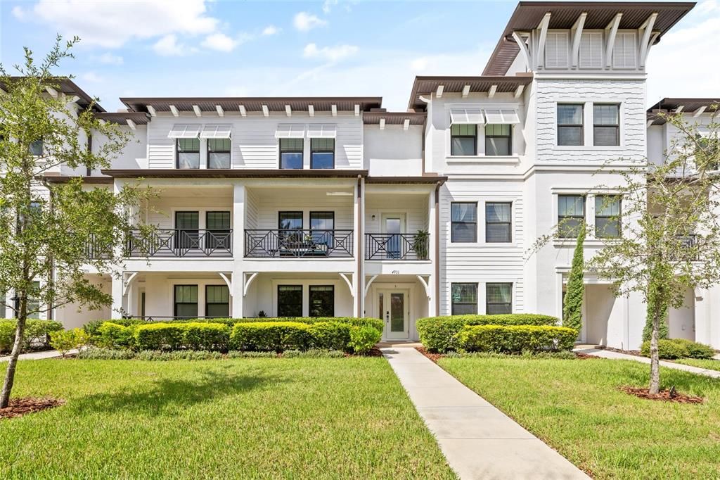 For Rent: $5,000 (3 beds, 3 baths, 2210 Square Feet)