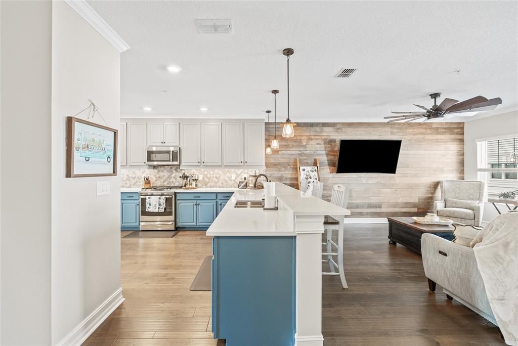 For Rent: $5,000 (3 beds, 3 baths, 2210 Square Feet)