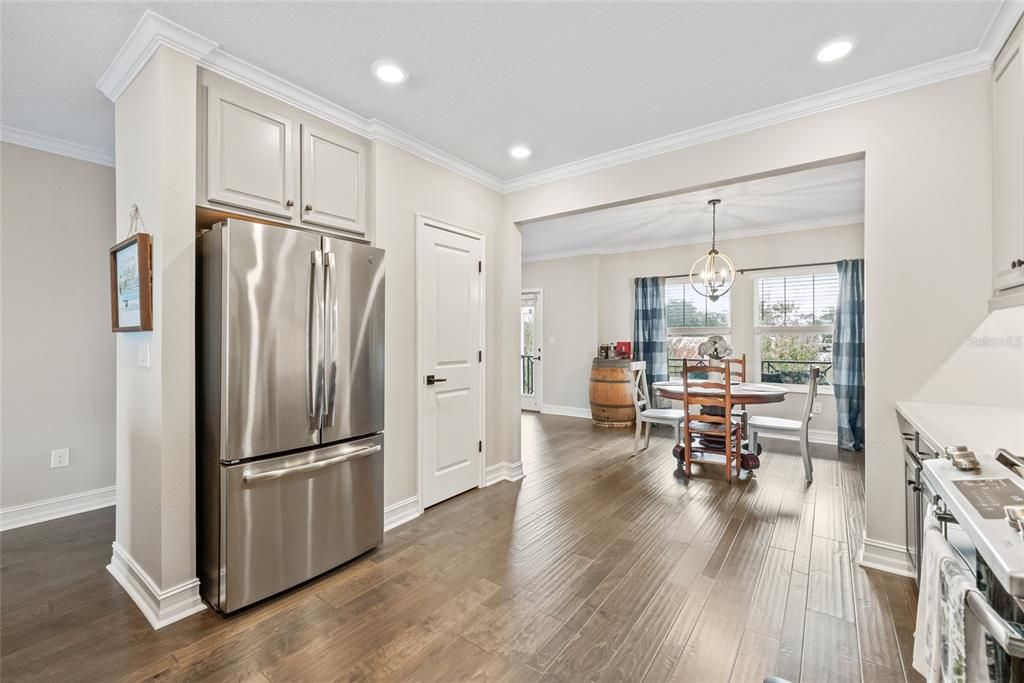 For Rent: $5,000 (3 beds, 3 baths, 2210 Square Feet)