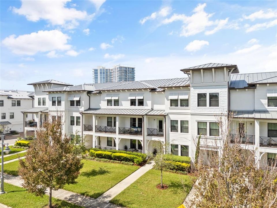For Rent: $5,000 (3 beds, 3 baths, 2210 Square Feet)