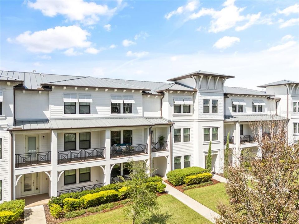 For Rent: $5,000 (3 beds, 3 baths, 2210 Square Feet)