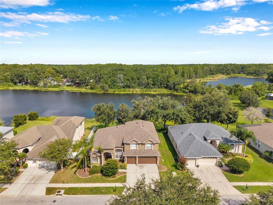 For Rent: $3,500 (5 beds, 3 baths, 3249 Square Feet)