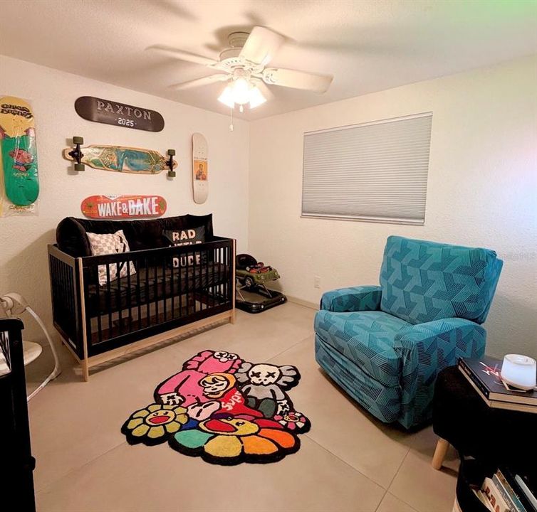 For Rent: $2,500 (3 beds, 1 baths, 941 Square Feet)