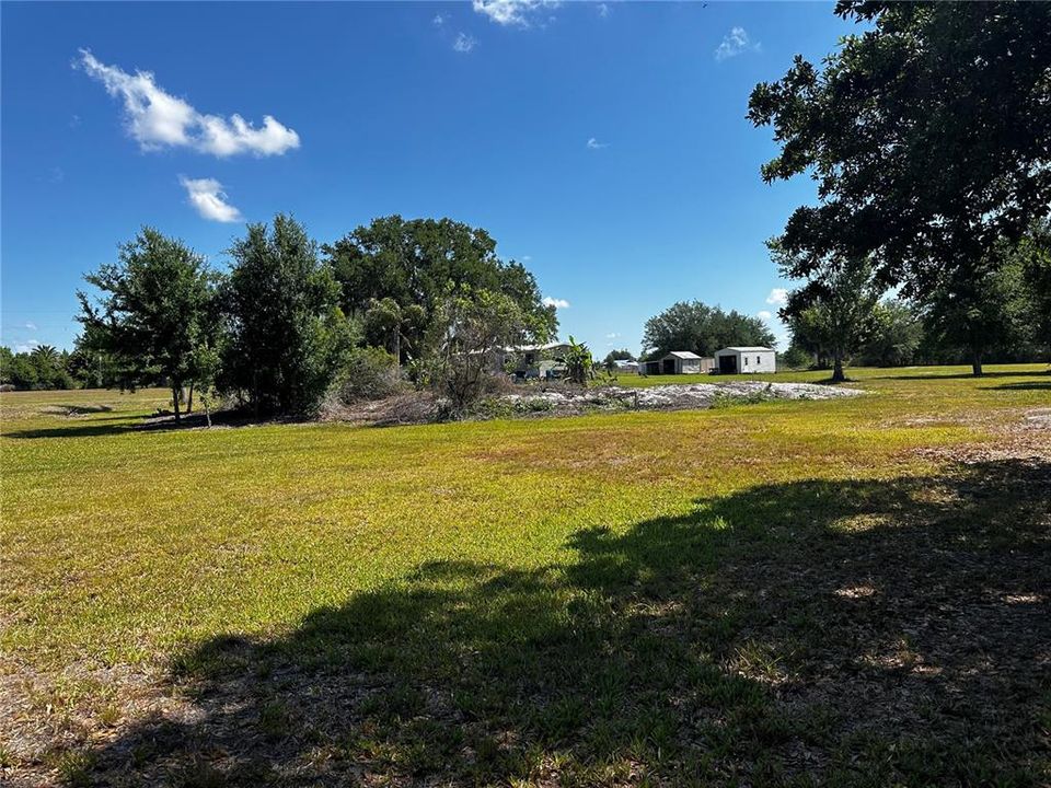Active With Contract: $299,000 (3 beds, 2 baths, 1620 Square Feet)