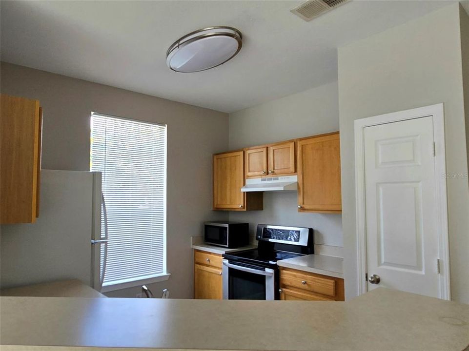 For Rent: $1,895 (2 beds, 2 baths, 1032 Square Feet)