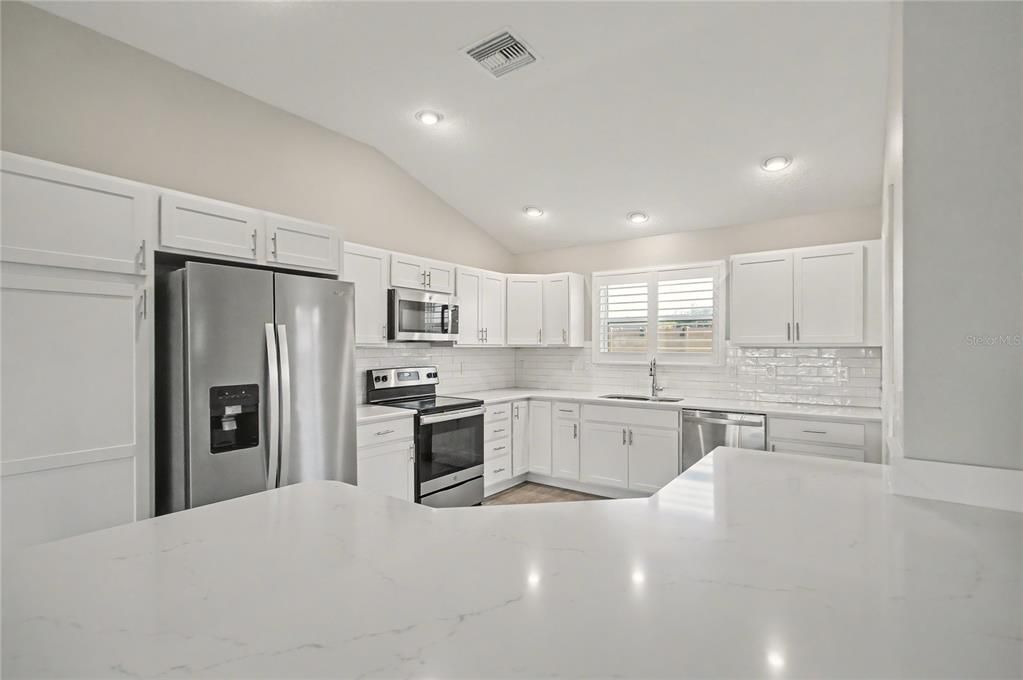 For Sale: $359,900 (3 beds, 2 baths, 1758 Square Feet)