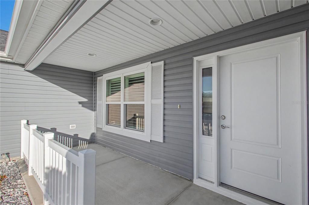 For Sale: $359,900 (3 beds, 2 baths, 1758 Square Feet)