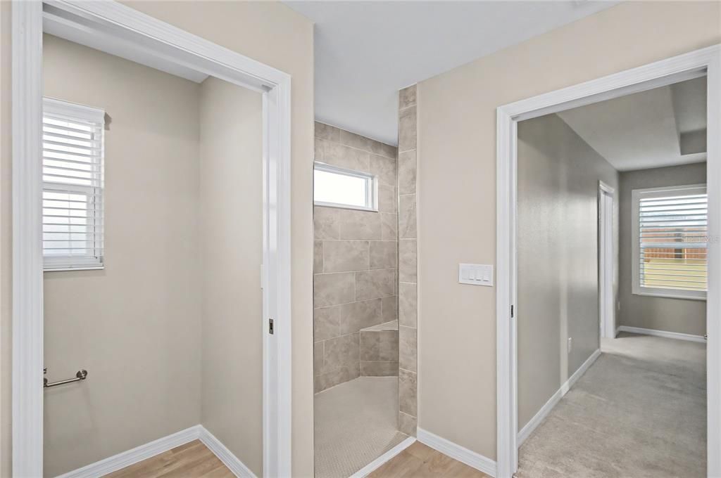 For Sale: $359,900 (3 beds, 2 baths, 1758 Square Feet)