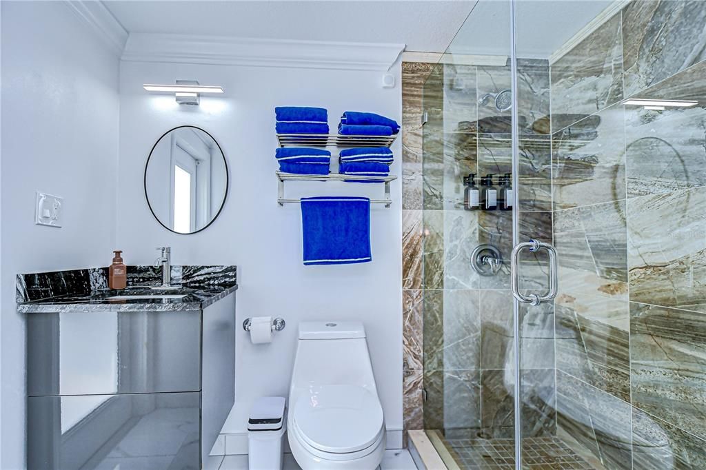 Под контрактом: $869,999 (4 спален, 4 ванн, 3023 Квадратных фут)