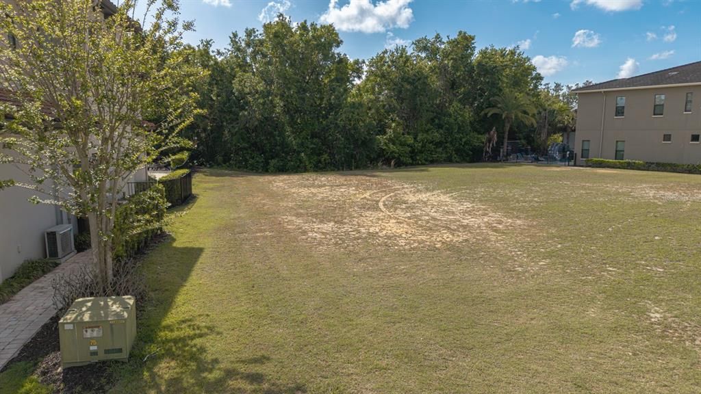 待售: $475,000 (0.20 acres)