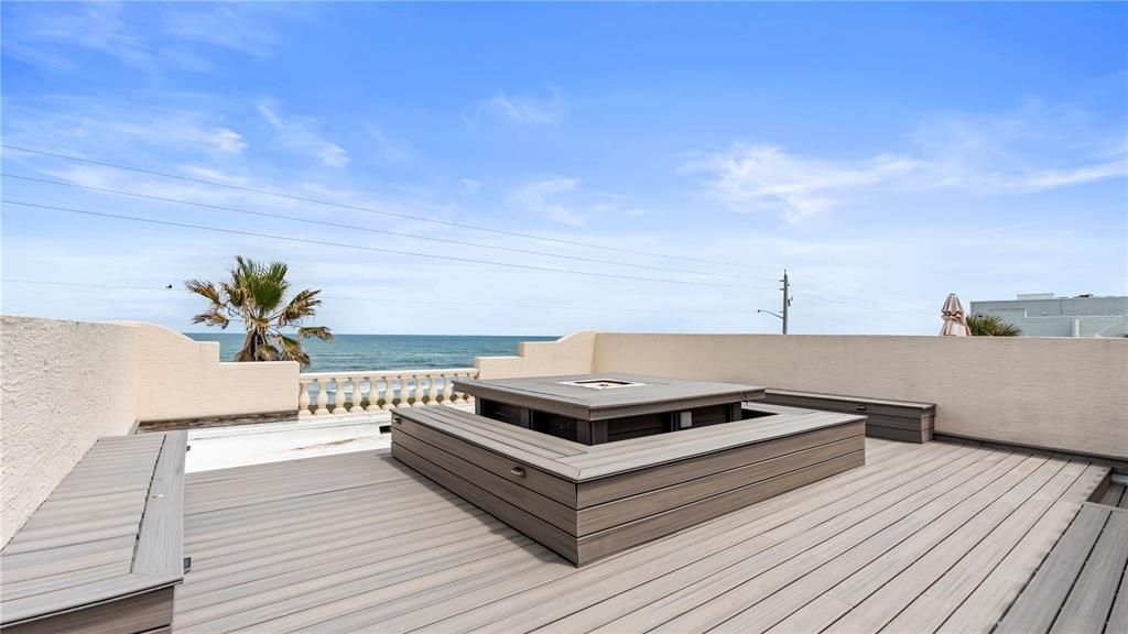For Sale: $799,000 (3 beds, 3 baths, 1797 Square Feet)