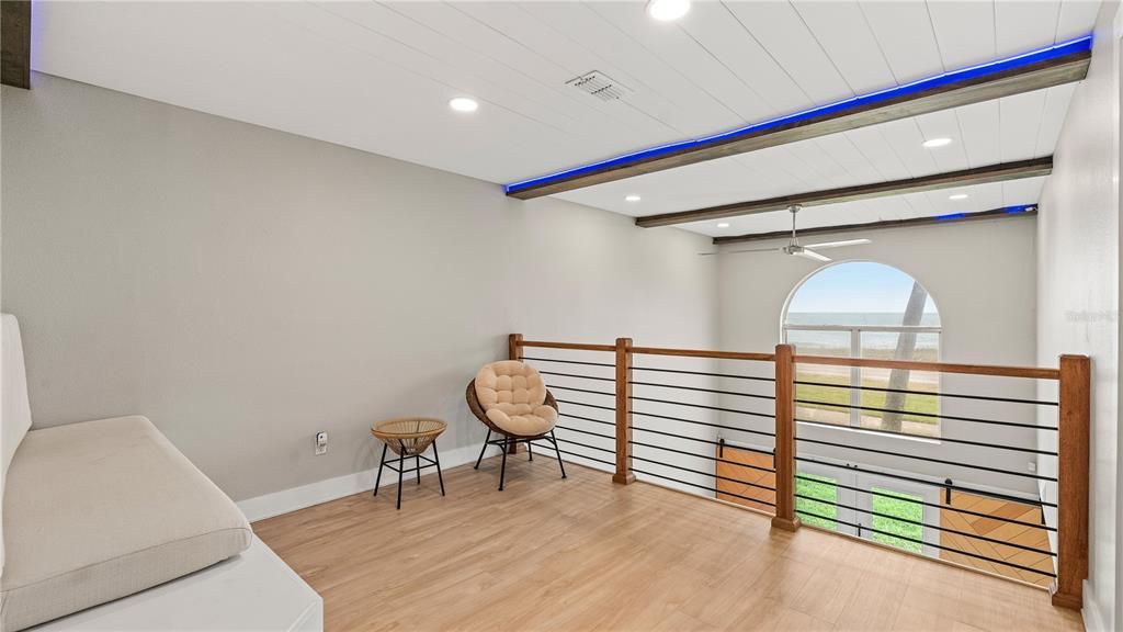 For Sale: $799,000 (3 beds, 3 baths, 1797 Square Feet)