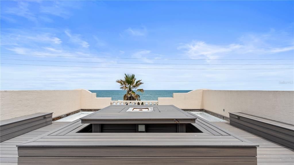 For Sale: $799,000 (3 beds, 3 baths, 1797 Square Feet)