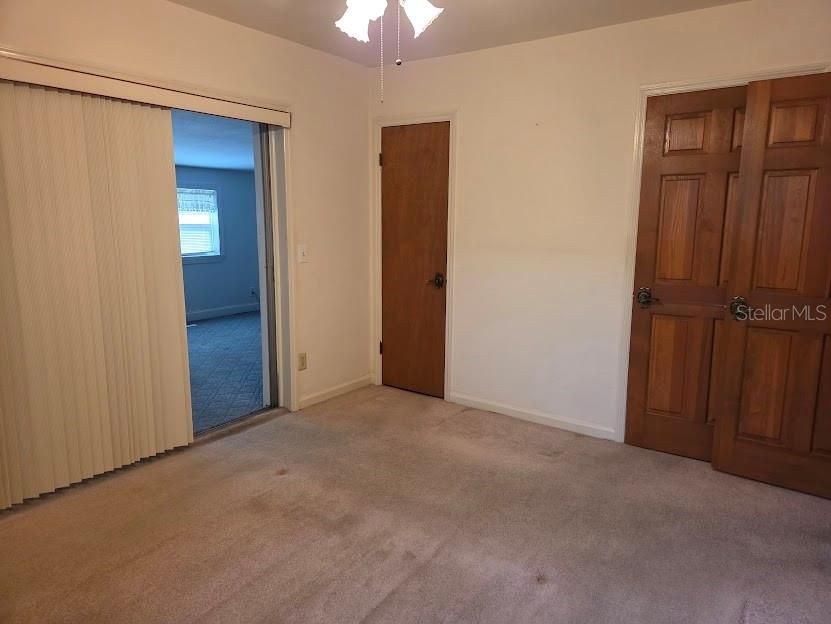 Activo con contrato: $360,000 (3 camas, 1 baños, 1384 Pies cuadrados)