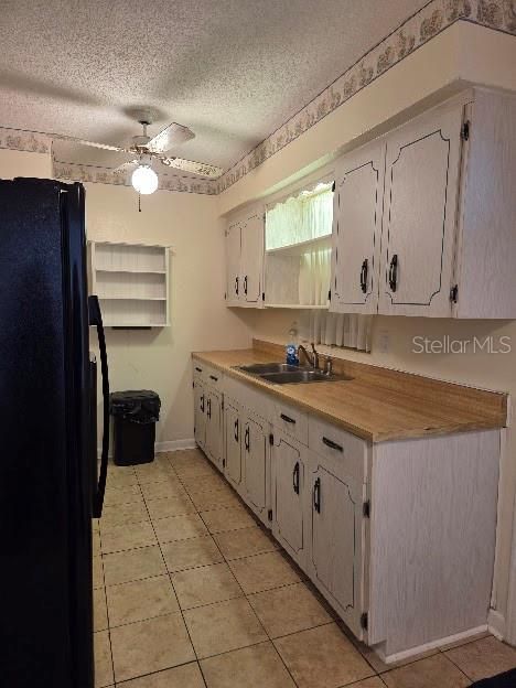 Activo con contrato: $360,000 (3 camas, 1 baños, 1384 Pies cuadrados)