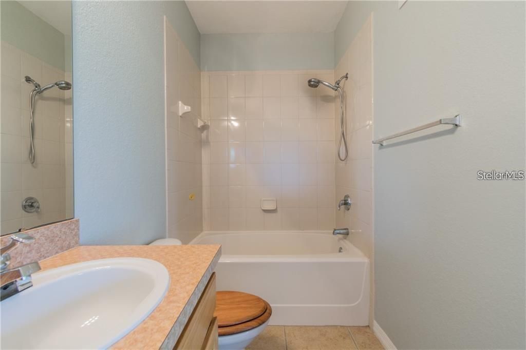 В аренду: $1,595 (2 спален, 2 ванн, 1045 Квадратных фут)