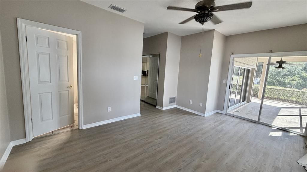 En Venta: $264,900 (2 camas, 2 baños, 1300 Pies cuadrados)