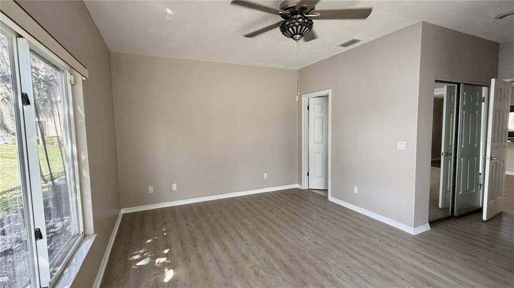 En Venta: $264,900 (2 camas, 2 baños, 1300 Pies cuadrados)