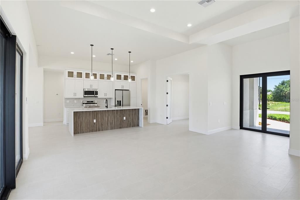Active With Contract: $415,000 (3 beds, 2 baths, 1800 Square Feet)