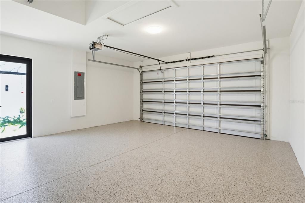Active With Contract: $415,000 (3 beds, 2 baths, 1800 Square Feet)