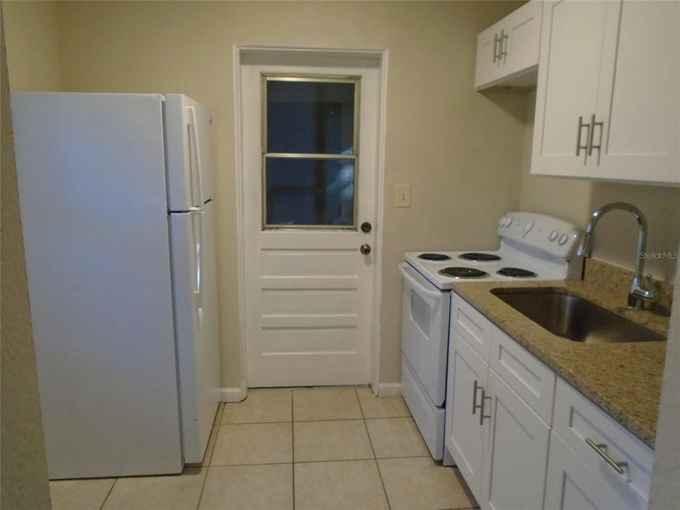 В аренду: $1,550 (2 спален, 1 ванн, 572 Квадратных фут)