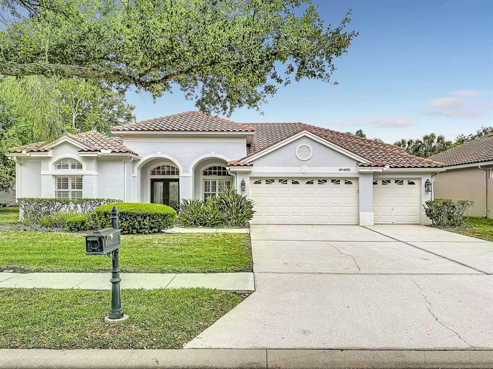 Active With Contract: $865,000 (4 beds, 3 baths, 2513 Square Feet)