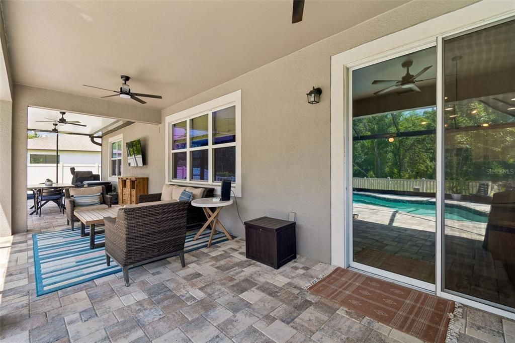 For Sale: $559,000 (4 beds, 3 baths, 2313 Square Feet)